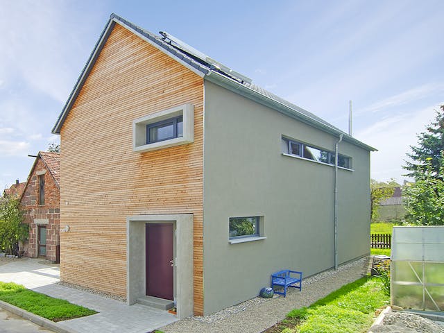 Fertighaus SD 200-118 - Landhaus für schmale Grundstücke von Gapp Holzbau Schlüsselfertig ab 624000€, Außenansicht 2