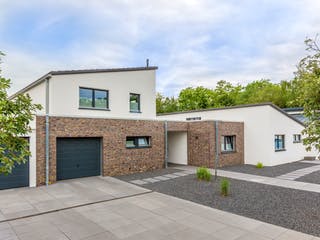 Fertighaus Generationenhaus von Meisterstück-HAUS, Pultdachhaus Außenansicht 4