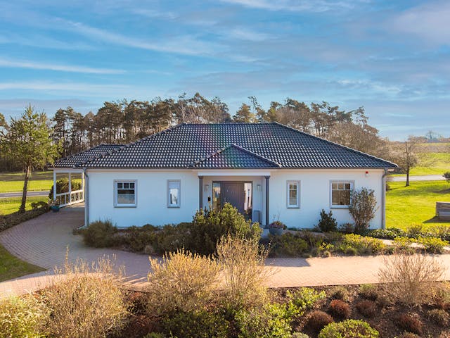 Fertighaus Bungalow 139 von Hanse Haus Schlüsselfertig ab 453941€, Bungalow Außenansicht 1