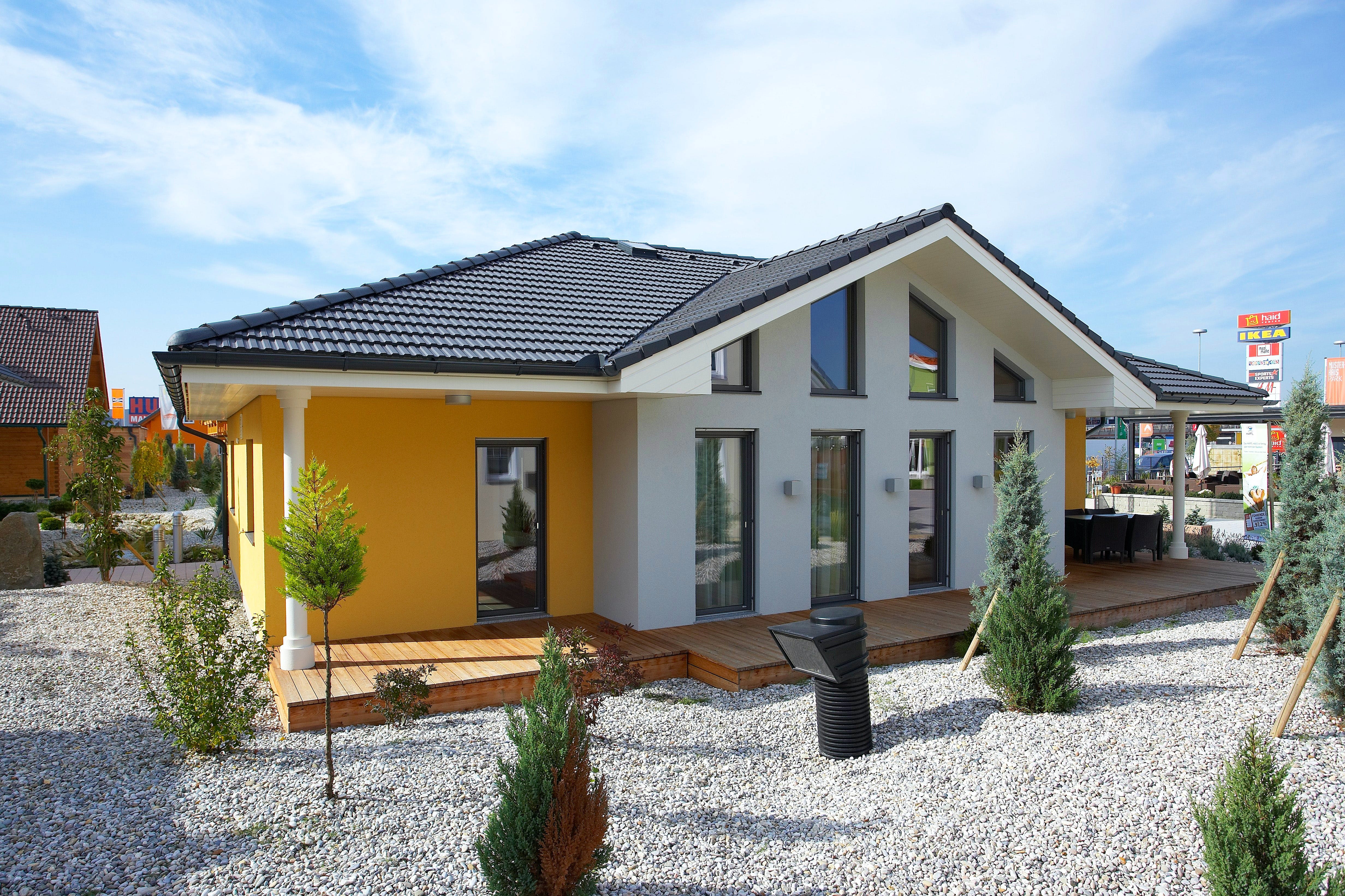 Fertighaus Elegance 122 W von Hartl Haus, Bungalow Außenansicht 1