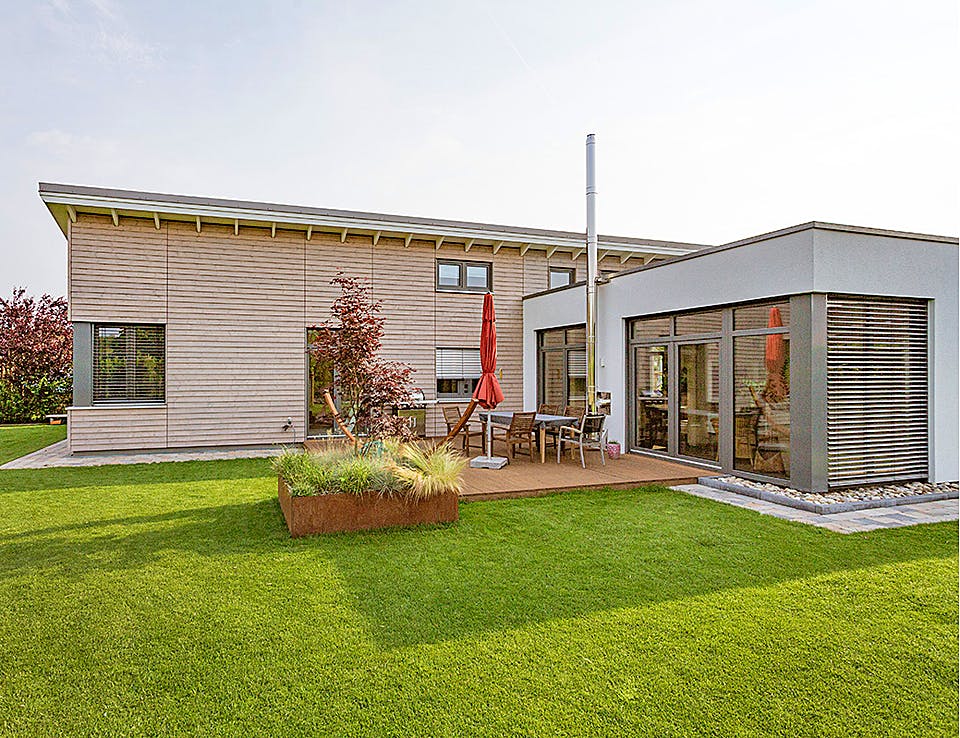 Fertighaus Bungalow mit stilvollen Finessen von Hausbau Heggemann Schlüsselfertig ab 300000€, Bungalow Außenansicht 3