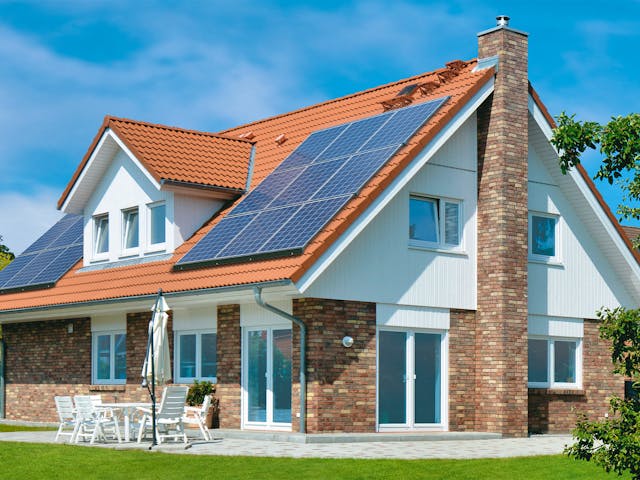 Fertighaus Helsinki von Danhaus Deutschland Schlüsselfertig ab 486718€, Satteldach-Klassiker Außenansicht 1