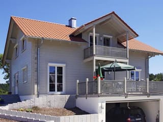 Blockhaus B167 von Frammelsberger R. Ingenieur-Holzbau, Blockhaus Außenansicht 3