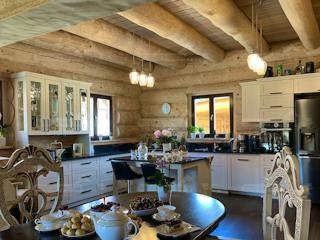 Blockhaus Blockhaus Montreal von Holzbau rustikal - Blockhäuser Bausatzhaus ab 211680€, Satteldach-Klassiker Innenansicht 1