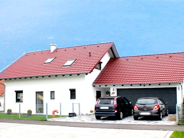 Fertighaus Homestory 057 von Lehner Haus Schlüsselfertig ab 274170€, Satteldach-Klassiker Außenansicht 2