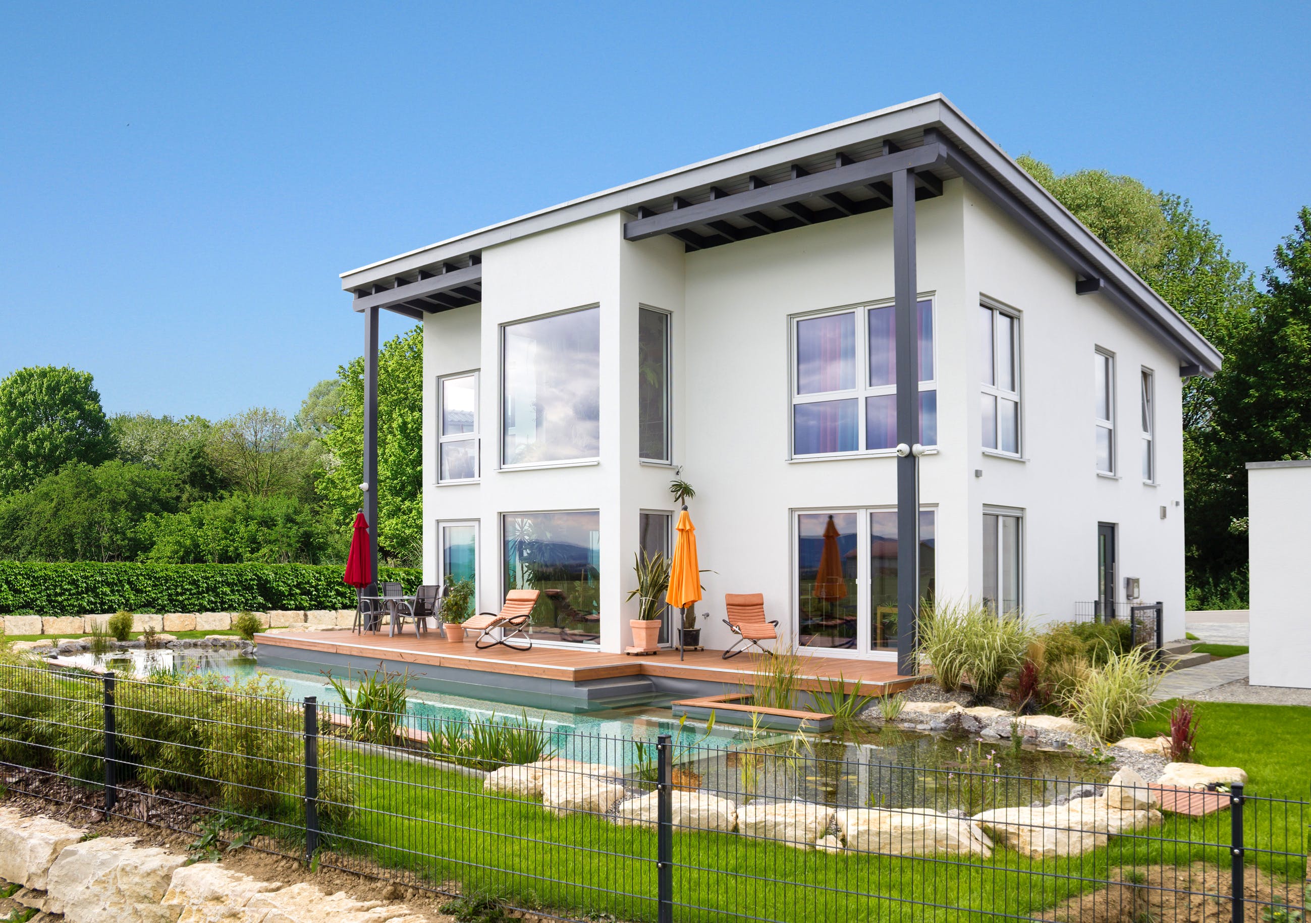 Fertighaus Homestory 359 von Lehner Haus Schlüsselfertig ab 456950€, Satteldach-Klassiker Außenansicht 2