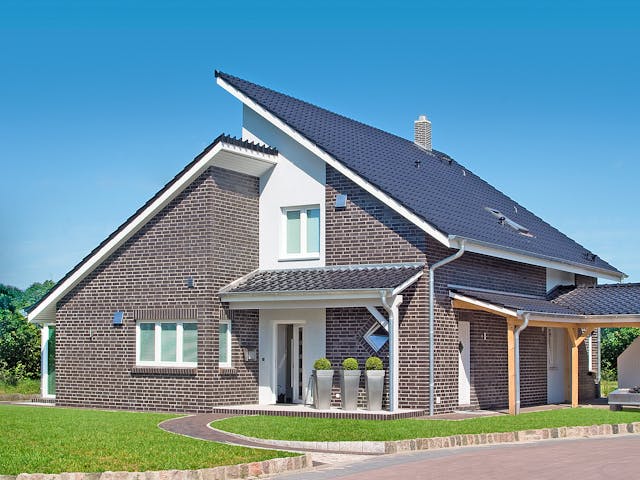 Massivhaus VarioVision 155 von HSE - Massivhaus Schlüsselfertig ab 355170€, Pultdachhaus Außenansicht 1