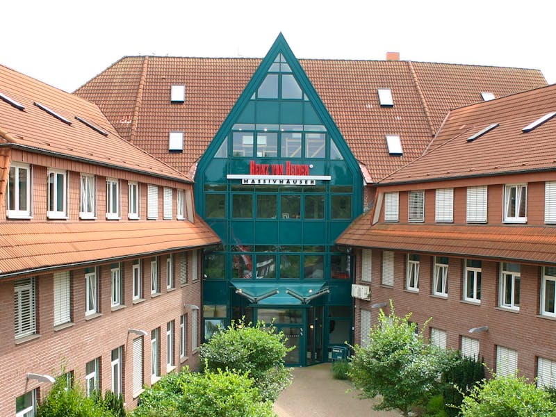 Massivhaus-Baupartner Heinz von Heiden