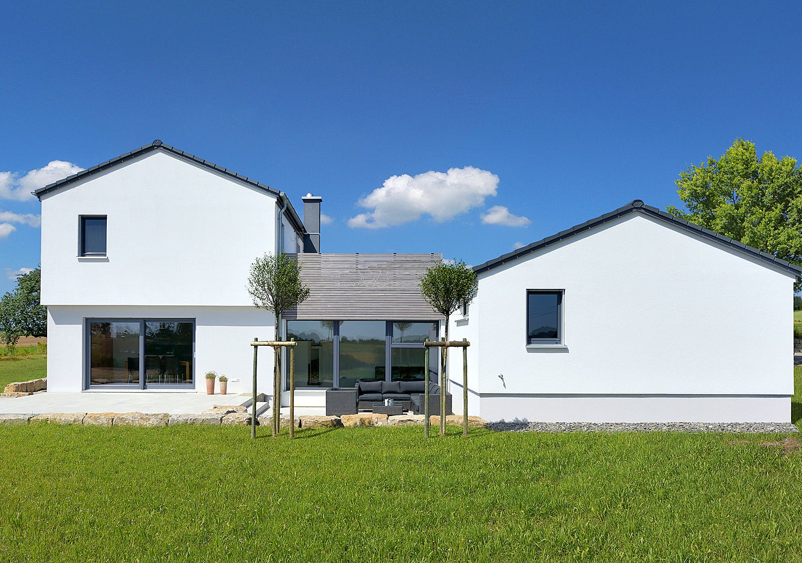 Fertighaus Haus Landhege von Keitel-Haus Schlüsselfertig ab 479450€, Satteldach-Klassiker Außenansicht 2