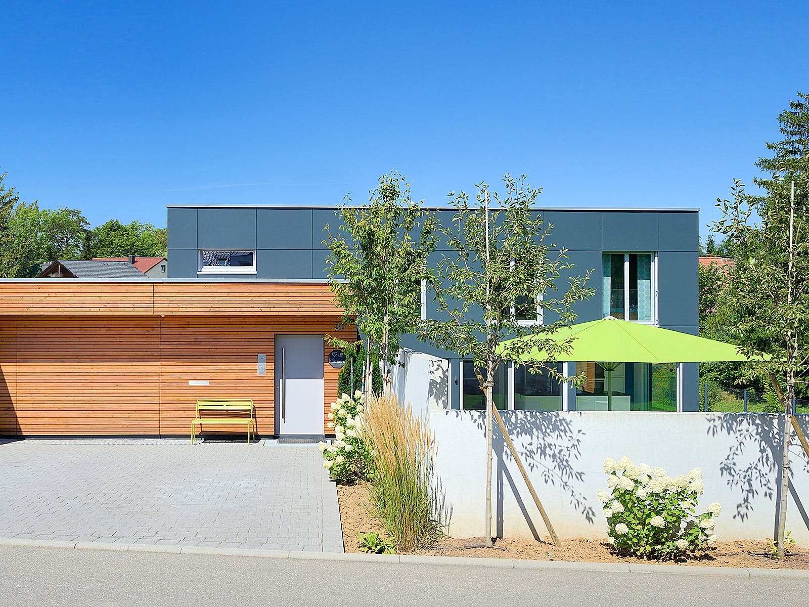 Fertighaus Haus Märzwiesen von Keitel-Haus Schlüsselfertig ab 384090€, Cubushaus Außenansicht 2