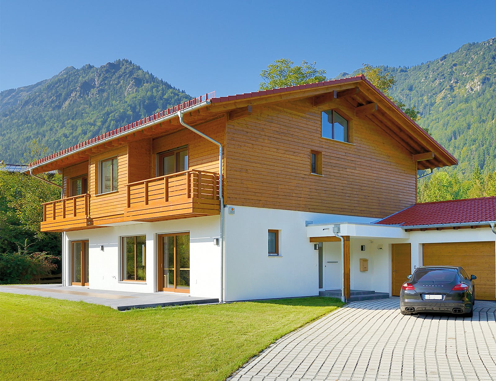 Fertighaus Haus Miesbach von Keitel-Haus Schlüsselfertig ab 518260€, Satteldach-Klassiker Außenansicht 2