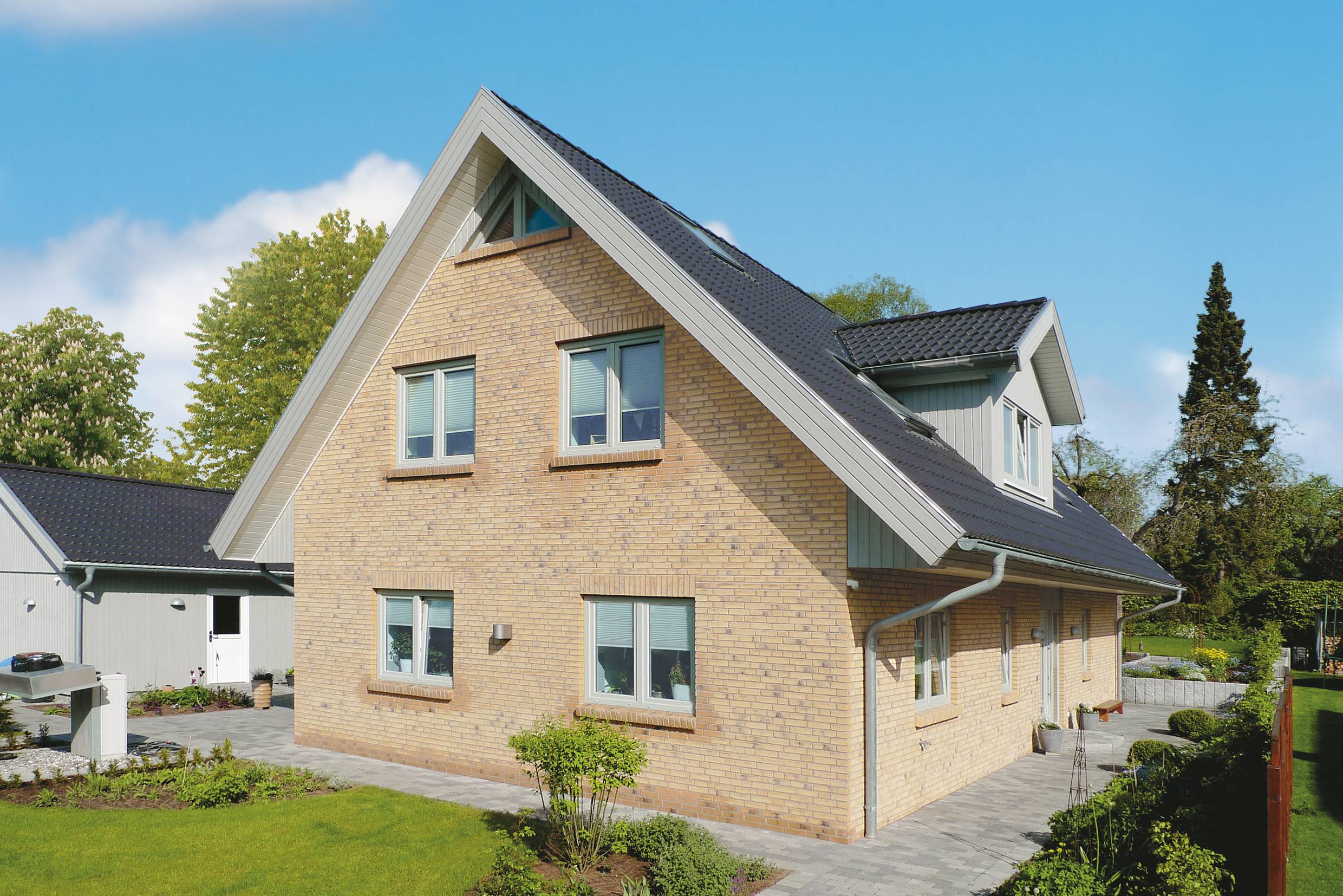Fertighaus Kopenhagen von Danhaus Deutschland Schlüsselfertig ab 439339€, Satteldach-Klassiker Außenansicht 2