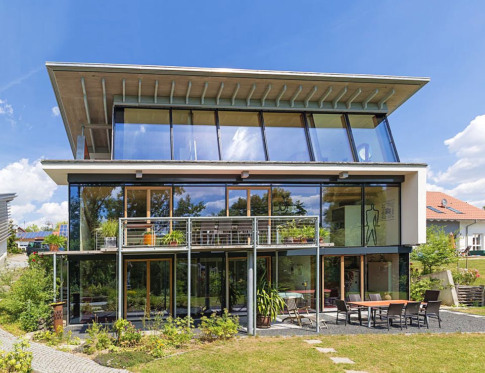 Fertighaus Baumann von Korte Holzbau, Pultdachhaus Außenansicht 1