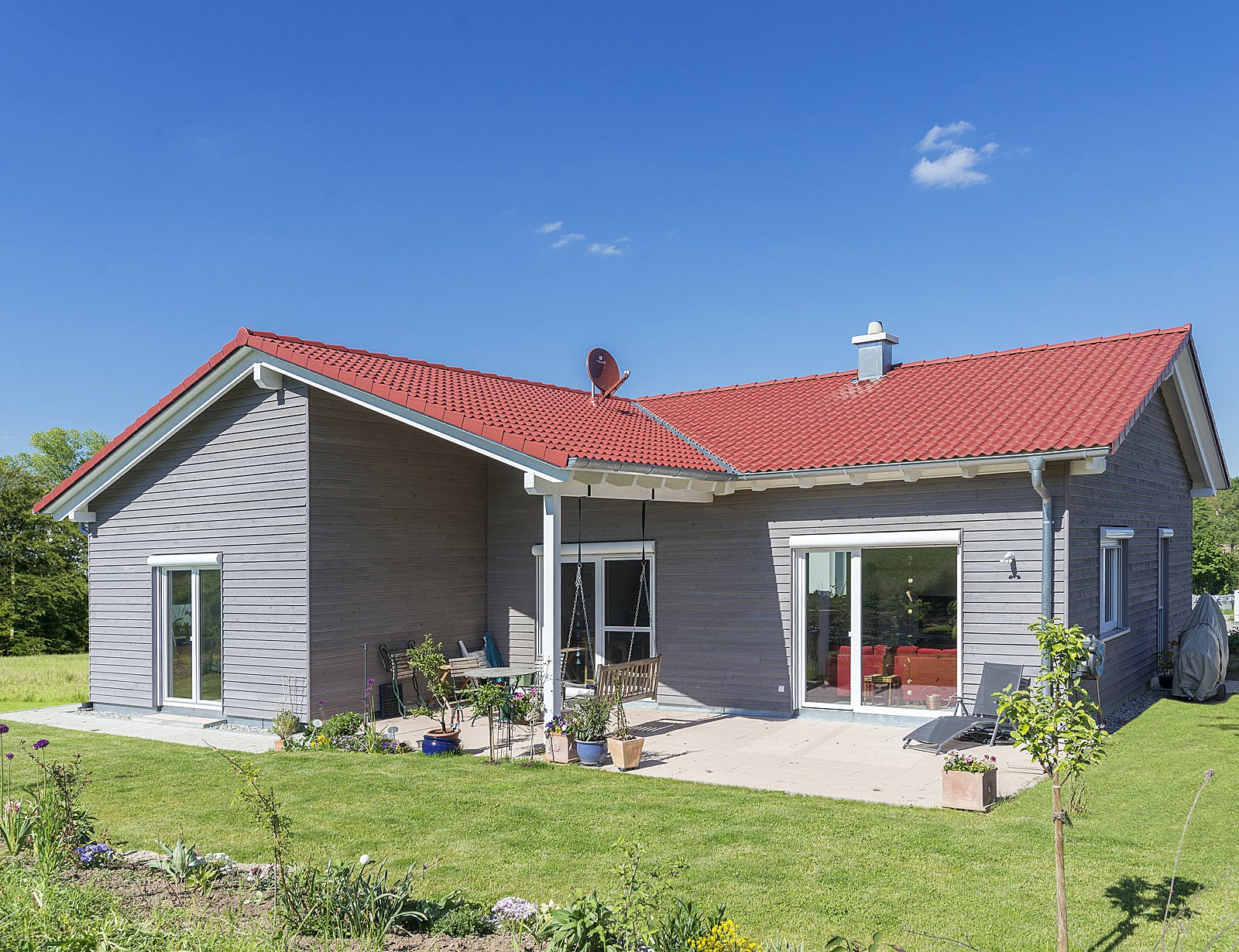 Fertighaus Einfamilienhaus G01 von Zimmergeschäft Kunz Schlüsselfertig ab 500000€, Bungalow Außenansicht 1