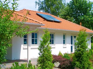Fertighaus Mandö von Danhaus Deutschland, Bungalow Außenansicht 2