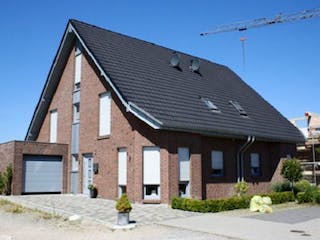 Massivhaus Edition-6 ID-Massivhaus von CASA Haus Ausbauhaus ab 136850€,  Außenansicht 1
