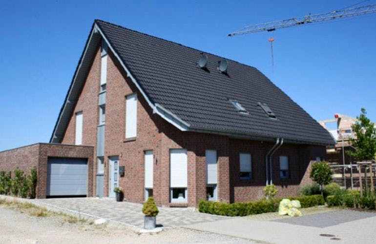 Massivhaus Edition-6 ID-Massivhaus von CASA Haus Ausbauhaus ab 136850€, Außenansicht 1