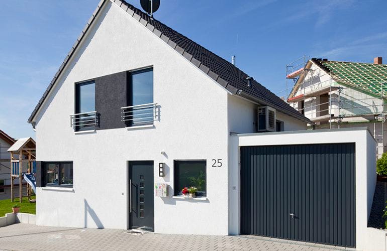 Massivhaus EFH Escher von Zaunmüller Massivhaus, Außenansicht 2