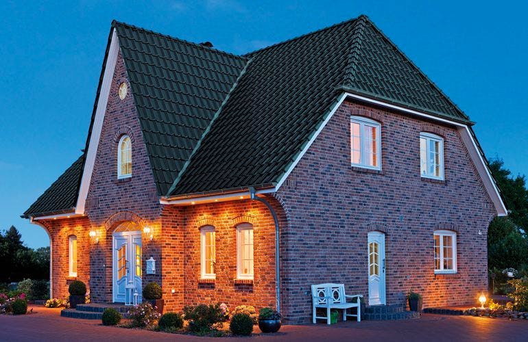 Massivhaus Friesenhaus 145 von ROTH-MASSIVHAUS, Außenansicht 1