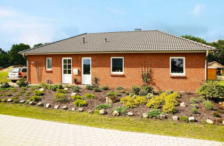 Massivhaus Hans Christiansen 115 von Stoll Haus Schlüsselfertig ab 185200€, Bungalow Außenansicht 1