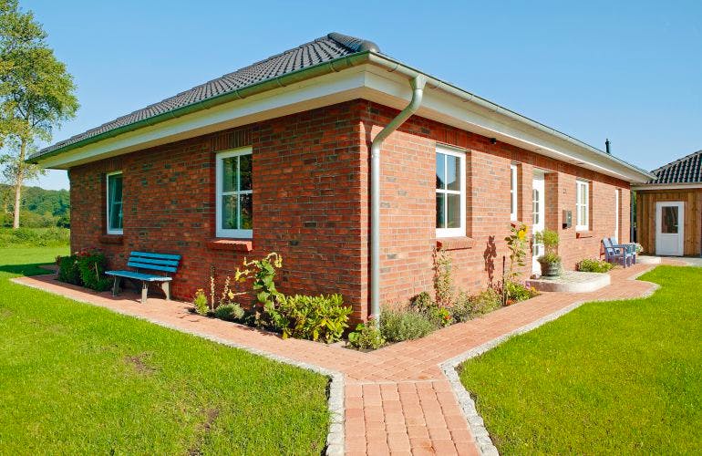 Massivhaus Hans Christiansen 132 von Stoll Haus Schlüsselfertig ab 200200€, Bungalow Außenansicht 2