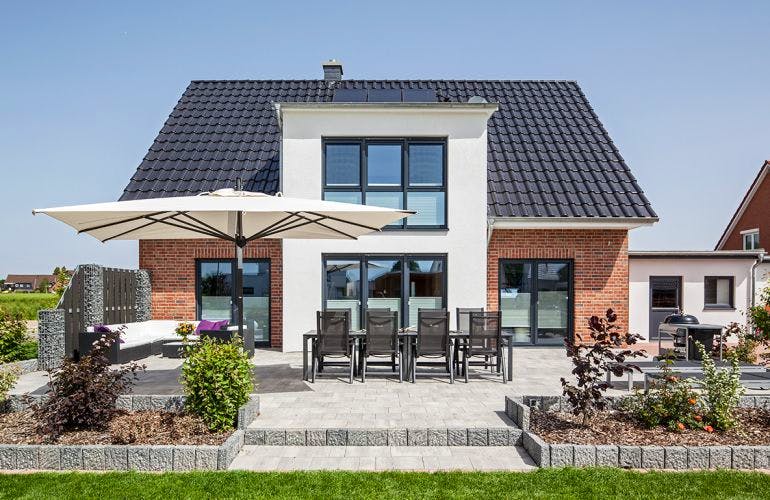 Massivhaus Haus Arnold von Zaunmüller Massivhaus, Außenansicht 1
