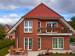 Massivhaus Haus Schwerin von ROTH-MASSIVHAUS,  Außenansicht 1