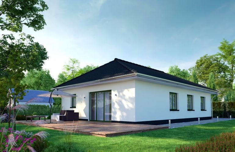 Massivhaus IL-3-104 von Elbe-Haus, Bungalow Außenansicht 1