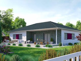 Massivhaus IL-3-122 von Elbe-Haus® Ost, Bungalow Außenansicht 4