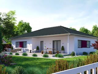 Massivhaus IL-3-122 von Elbe-Haus® Ost, Bungalow Außenansicht 2