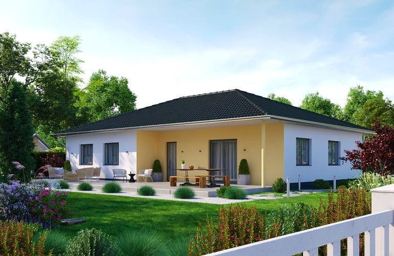 Massivhaus IL-3-122 von Elbe-Haus® Ost, Bungalow Außenansicht 2