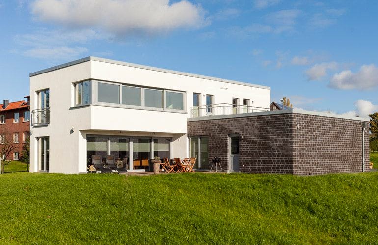 Massivhaus Modern Classic 180 von ECO System HAUS, Cubushaus Außenansicht 1