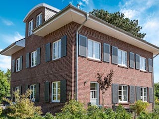 Massivhaus ROGGENKAMP von Kagebau, Stadtvilla Außenansicht 2