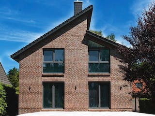 Massivhaus SASEL von Kagebau,  Außenansicht 3