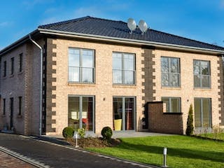 Massivhaus TWINTOWN von Kagebau, Außenansicht 3