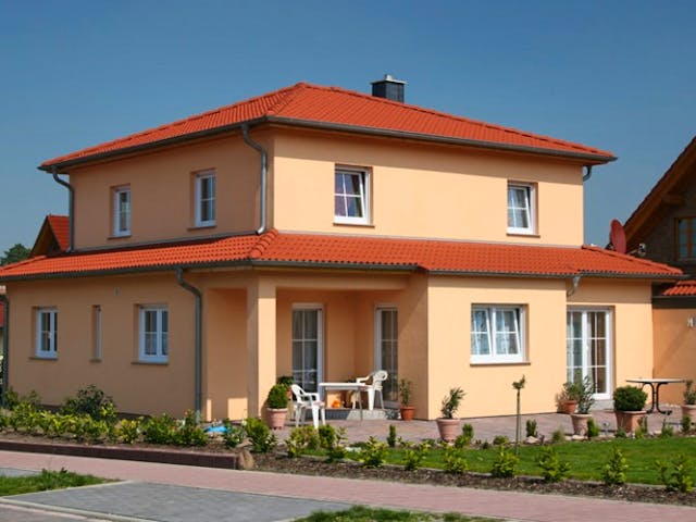 Massivhaus Villa Florenz von Elmbau, Stadtvilla Außenansicht 1