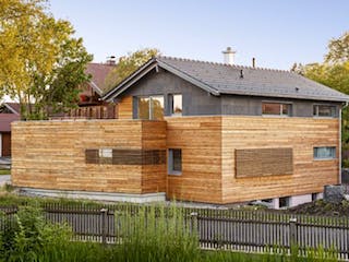 Fertighaus Vitalhaus Waakirchen von Regnauer Hausbau Schlüsselfertig ab 619130€,  Außenansicht 2