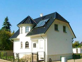 Massivhaus WHITE PEARL 130 von domoplan massivhaus, Außenansicht 1