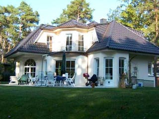 Massivhaus WHITE PEARL 140 von domoplan massivhaus,  Außenansicht 2