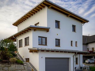 Massivhaus WimbergerHaus Kundenhaus Gierlinger von Wimberger Bau,  Außenansicht 2