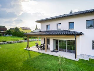 Massivhaus WimbergerHaus Kundenhaus Ziermayr von Wimberger Bau, Stadtvilla Außenansicht 2