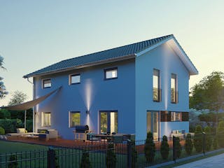 Massivhaus Meran von MHW Haas Wohnbau, Satteldach-Klassiker Außenansicht 3