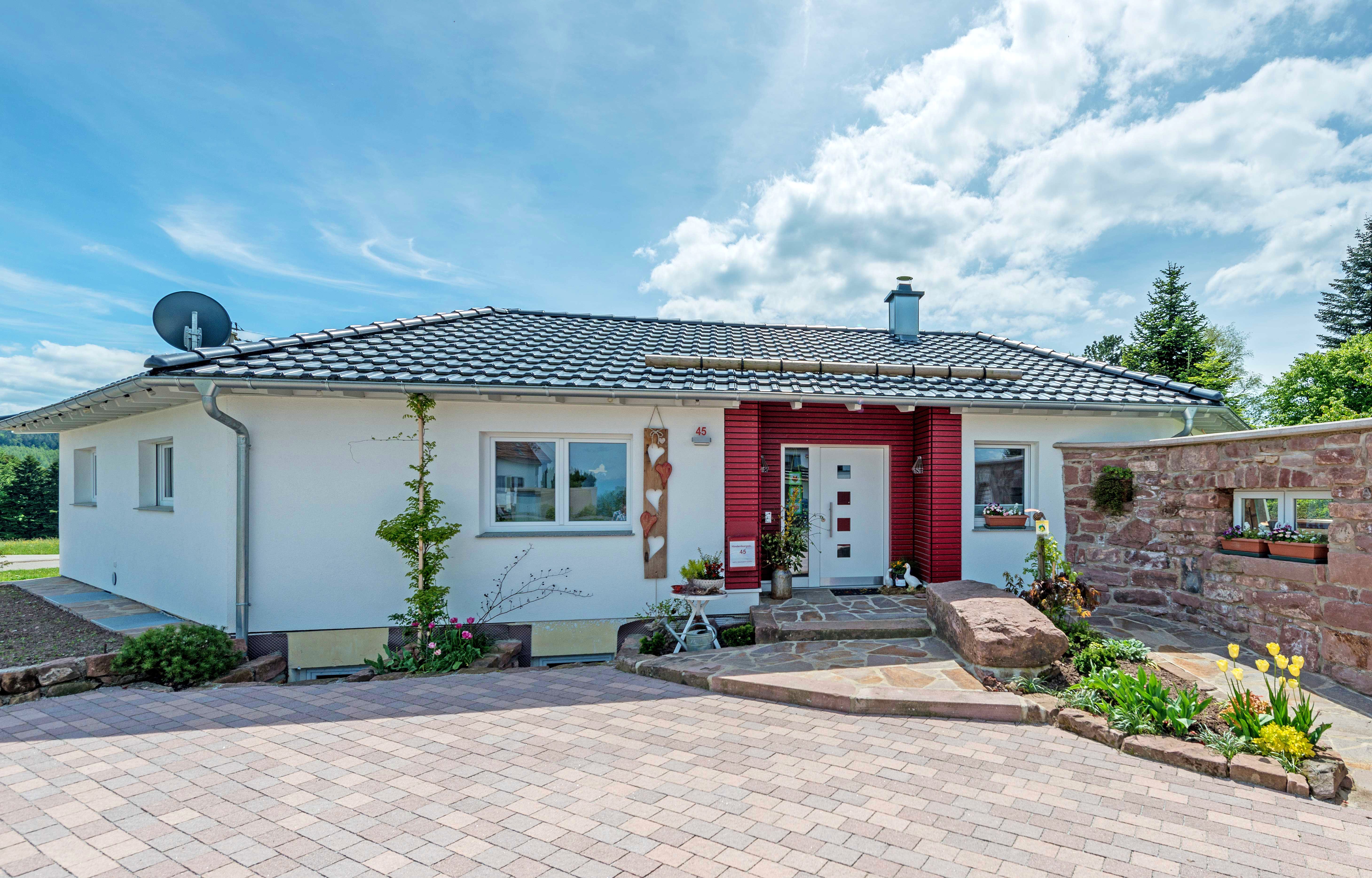 Blockhaus D158 Scheeder von Frammelsberger R. Ingenieur-Holzbau, Bungalow Außenansicht 1