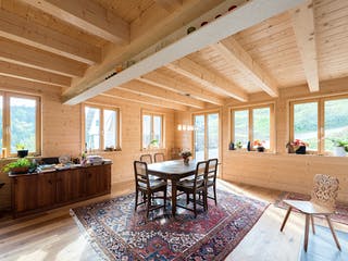 Blockhaus B420 Montigel von Frammelsberger R. Ingenieur-Holzbau, Blockhaus Innenansicht 1