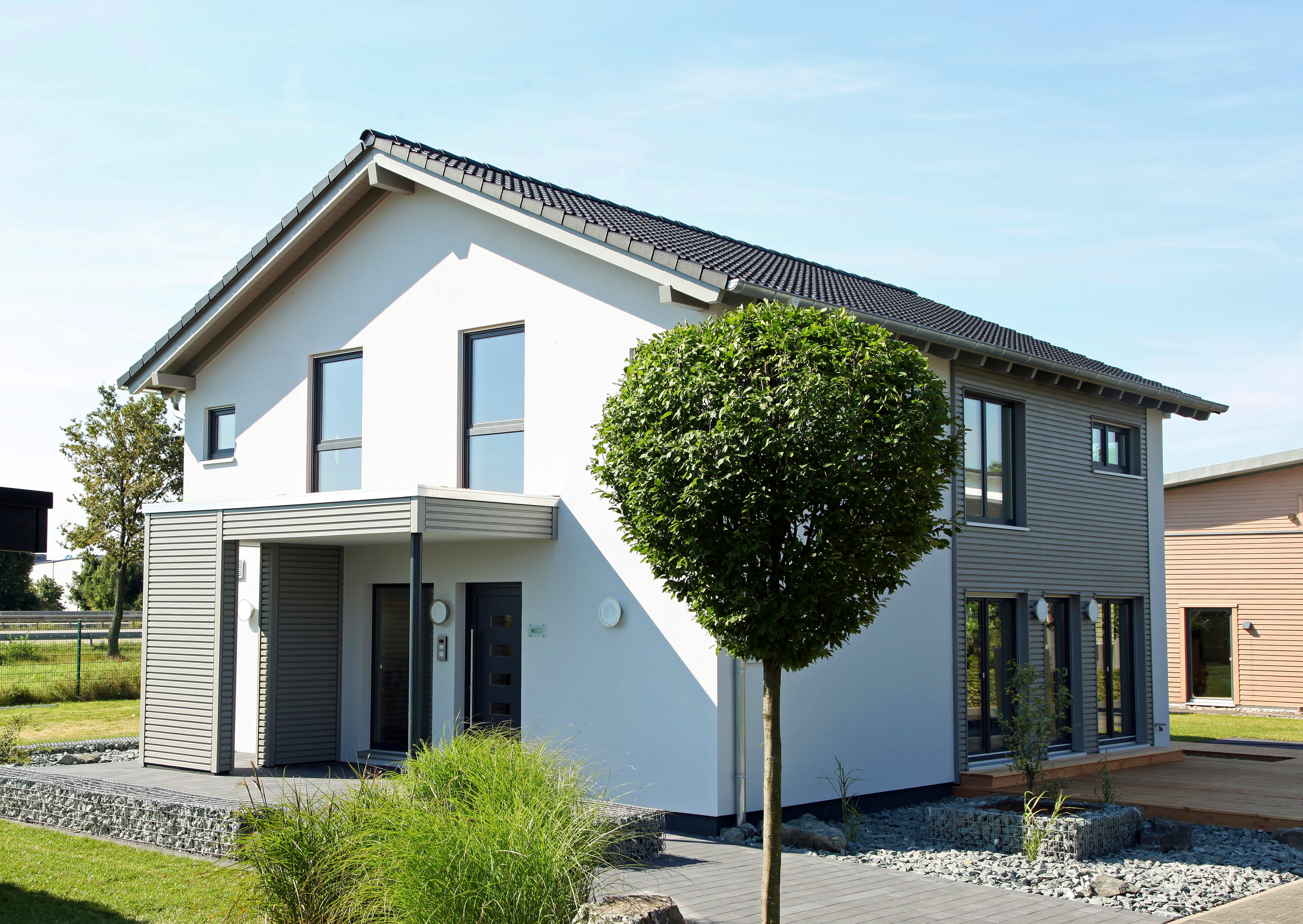Fertighaus MH Hannover - NEO 300 von FingerHaus Schlüsselfertig ab 415154€, Satteldach-Klassiker Außenansicht 1