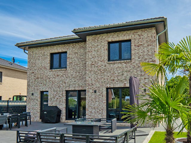 Massivhaus Plön von Nissen Massivhaus, Stadtvilla Außenansicht 1