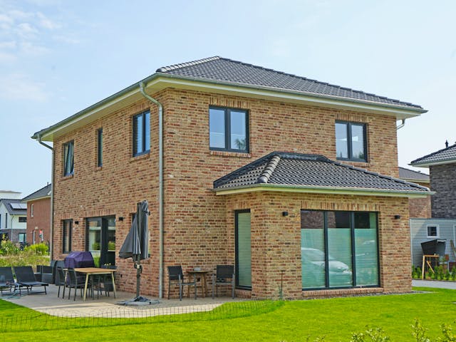 Massivhaus Schinkel von Nissen Massivhaus, Stadtvilla Außenansicht 1