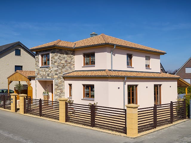 Fertighaus Stadtvilla Mediterran von petershaus, Stadtvilla Außenansicht 1 Fertighaus Stadtvilla Mediterran von petershaus, Stadtvilla Außenansicht 1