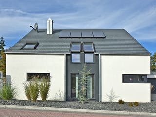 Massivhaus Götze von Plan-Concept Massivhaus, Satteldach-Klassiker Außenansicht 4