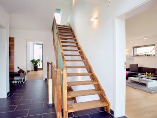 Fertighaus Musterhaus Erlangen von Fingerhut Haus Schlüsselfertig ab 548982€, Satteldach-Klassiker Innenansicht 6